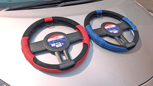 SPARCO CORSA ステアリング カバー スエード